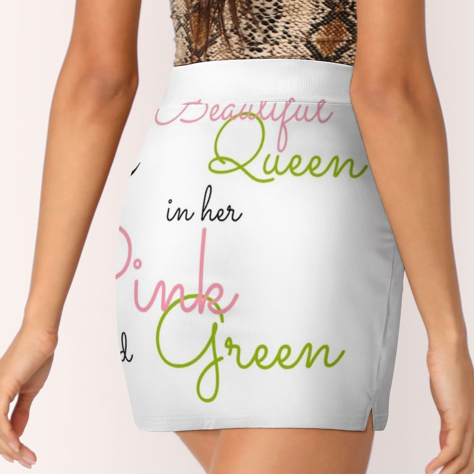 Pembe ve Yeşili Güzel Bir Kral - Badminton Queen incelemesi ve fiyatı